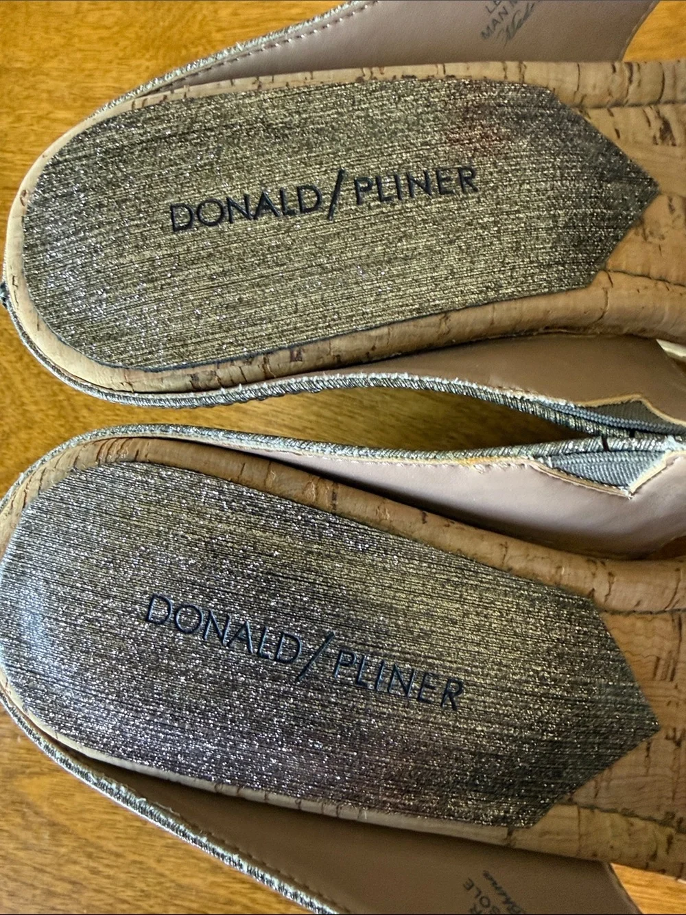 Donald Pliner “Geea” sandals